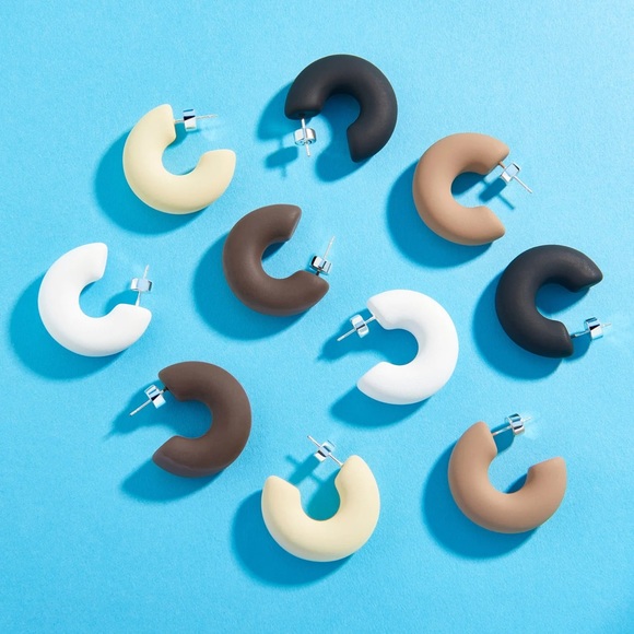 Studio Cult Chonky Hoop in Wood Paneling - Picture 2 of 5